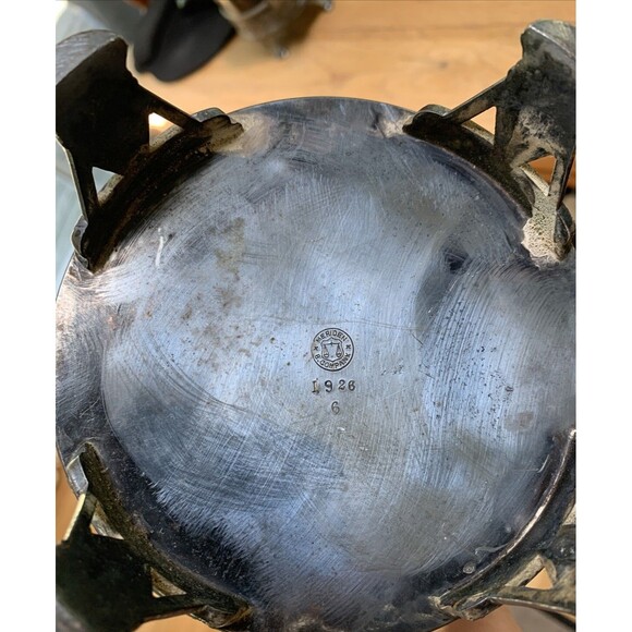 Meriden B Company Silverplate Hollowware No. 1926 5 and 6 Coffee Pots Britannia - Picture 5 of 16